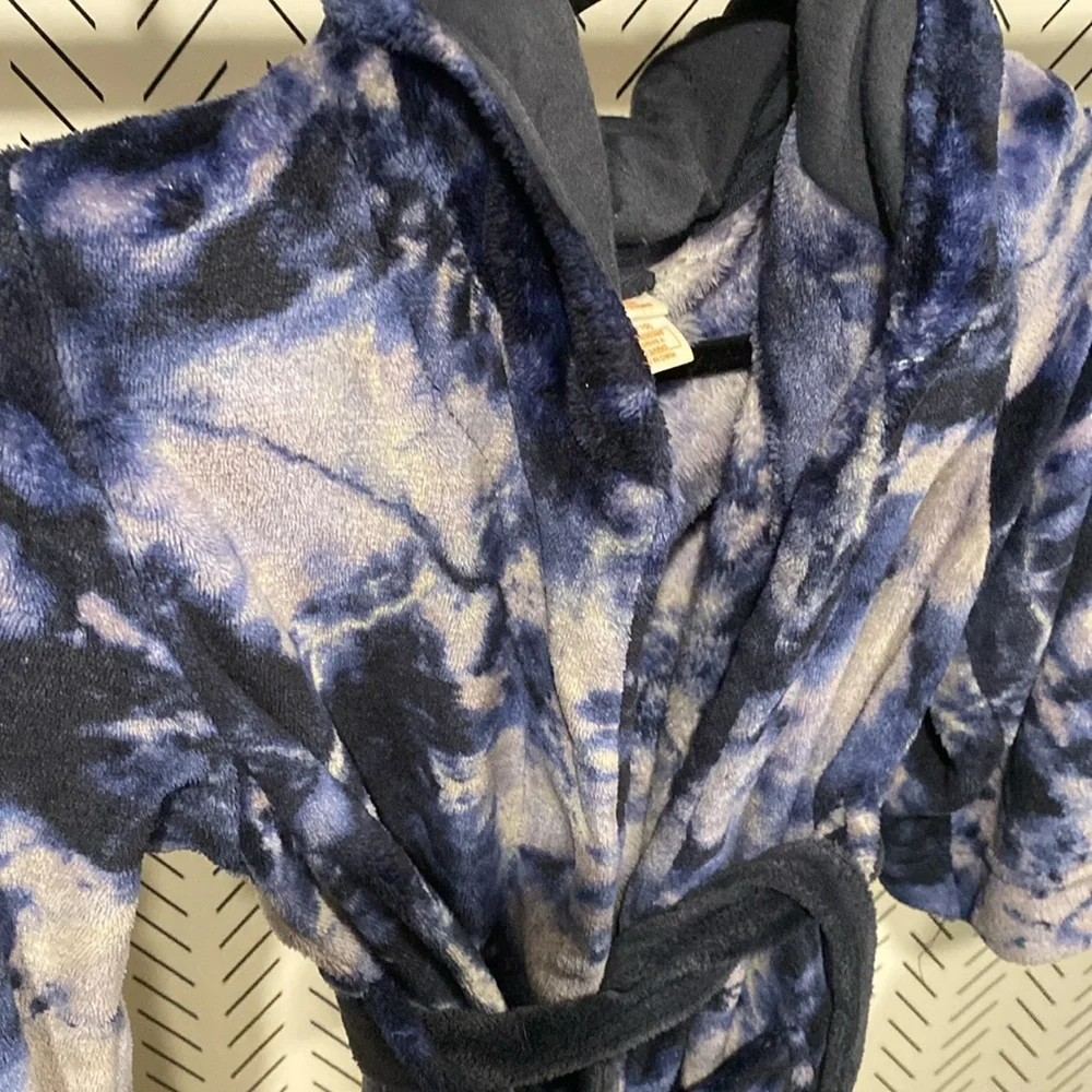 Soft Kids Robe - Picture 2 of 6
